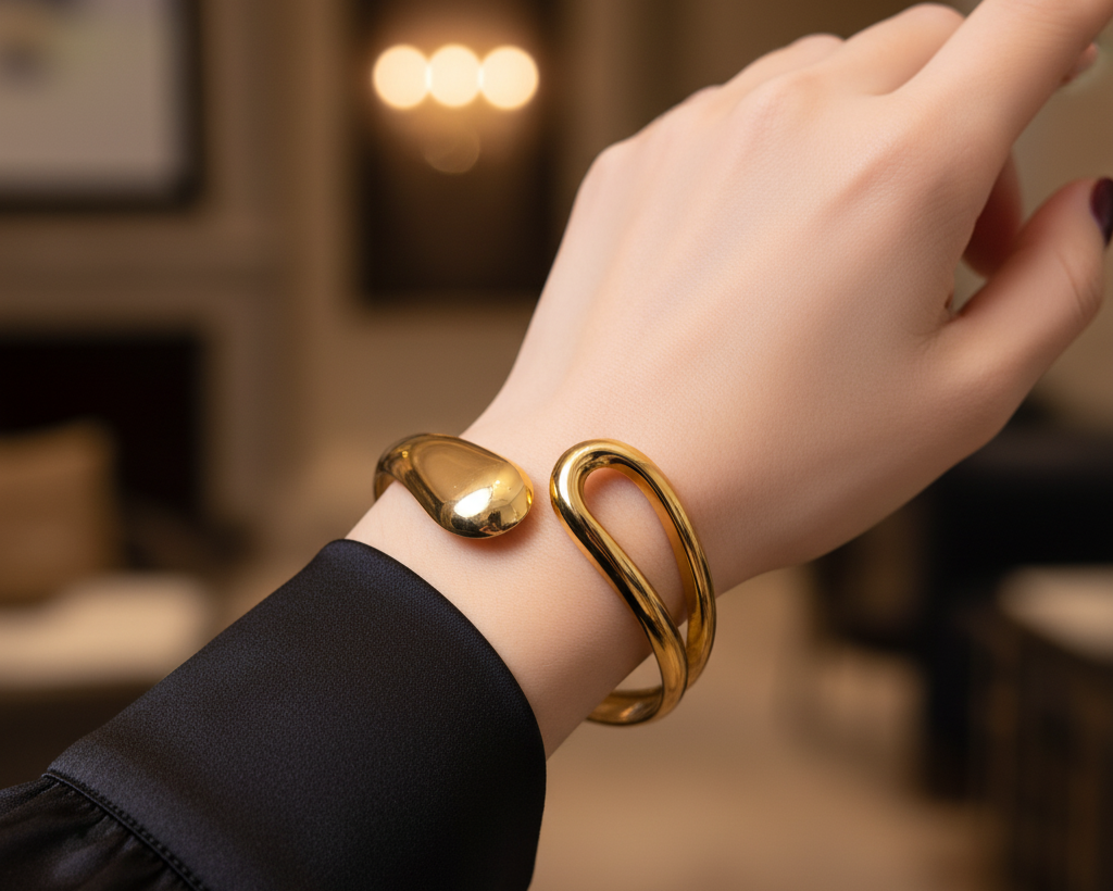 The Midas Aura bracelet