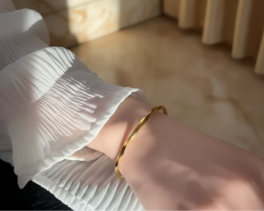 The Continuum Sculpted bracelet